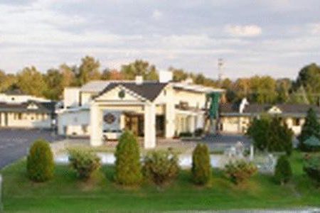 Golden Circle Inn&Suites Latham Eksteriør billede